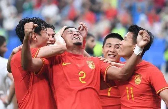 自2024年1月1日起，吴金贵先生将不再担任申花足球队主教练一职。